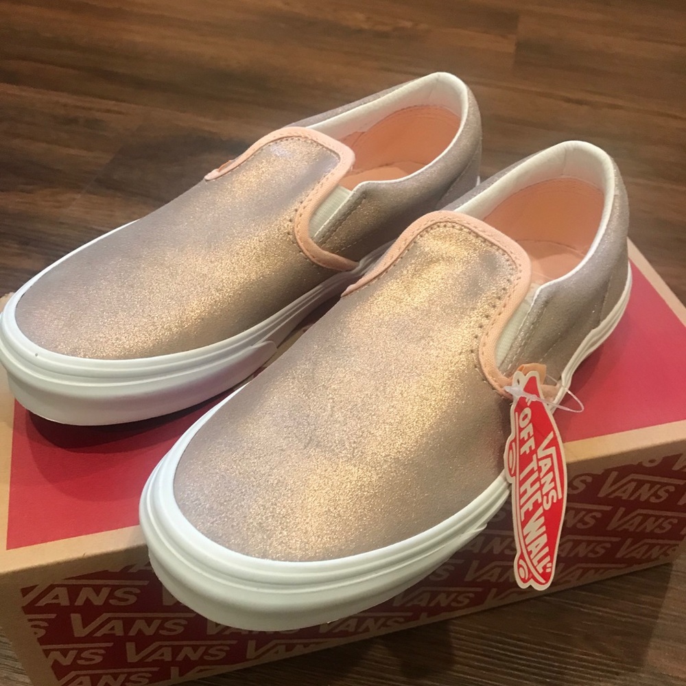 NIB Vans Classic Slip On Shoes Rose Gold